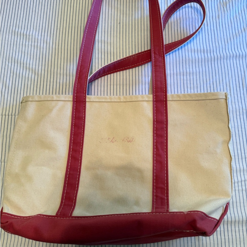L.L. Bean boat and tote
medium, pink, open top, long handles